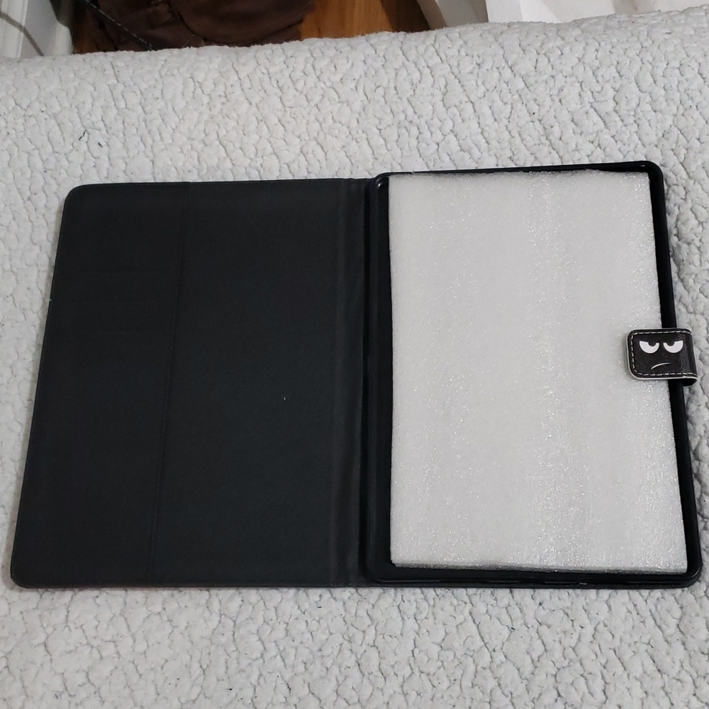 New iPad pro Black Tablet Case - Picture 3 of 6